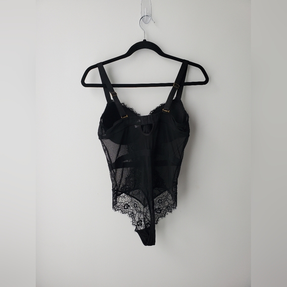 Sophie B. Mesh lace bodysuit lingerie - Picture 5 of 10